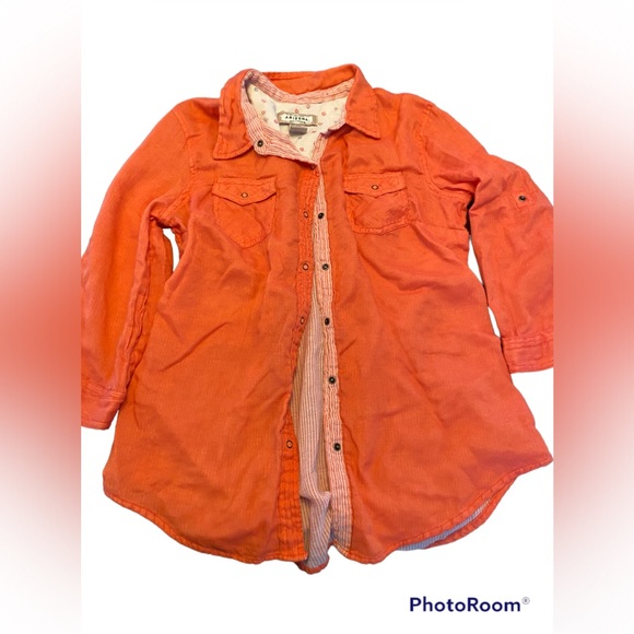 Arizona Jean Company Tops - Arizona jeans company shirt